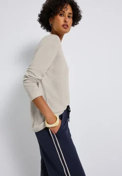 Basic Pullover