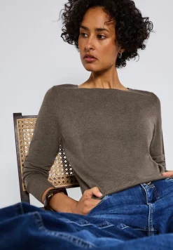 Basic Pullover