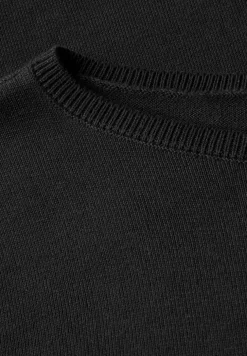 Basic Pullover