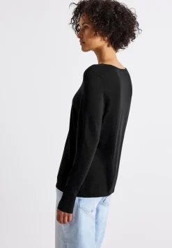 Basic Pullover