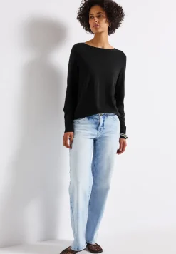 Basic Pullover