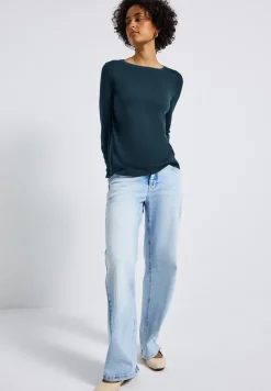 Basic Pullover