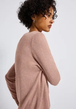 Basic Pullover