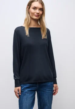 Basic Pullover