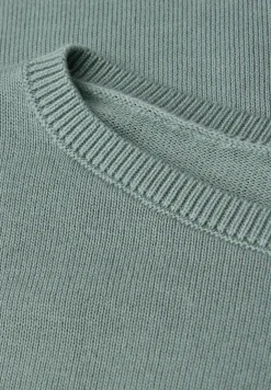 Basic Pullover