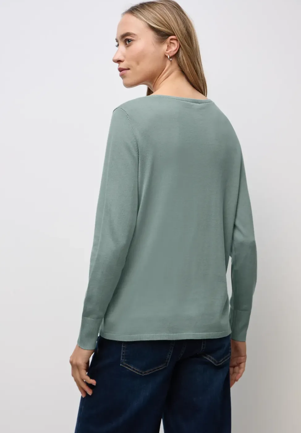 Basic Pullover