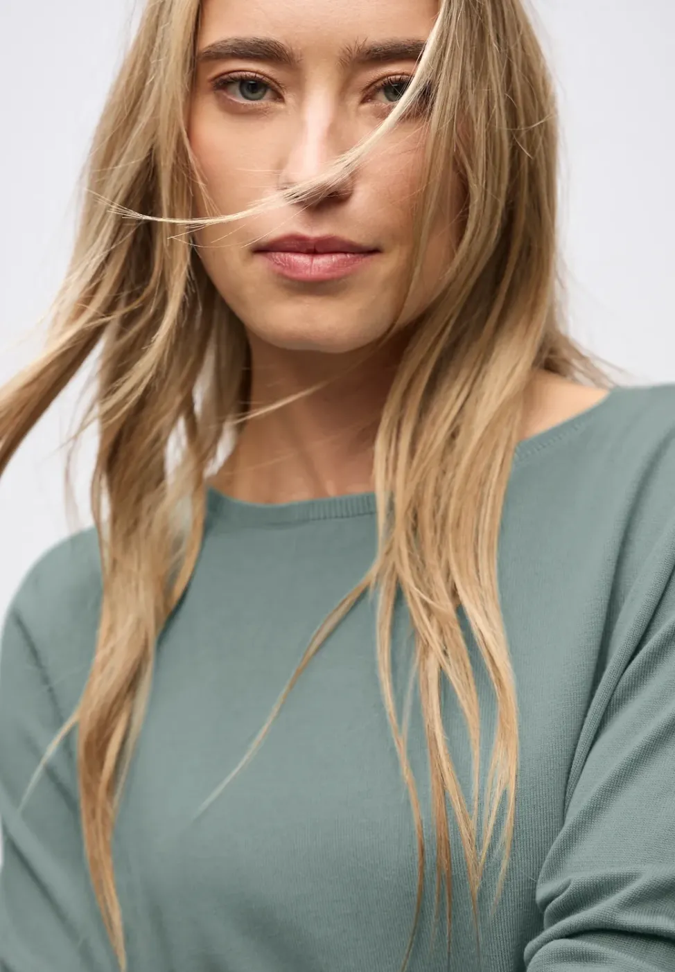 Basic Pullover