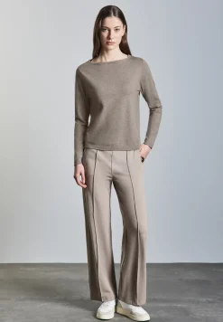 Basic Pullover