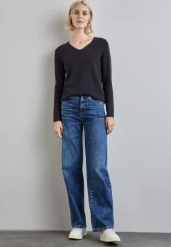 Basic Pullover