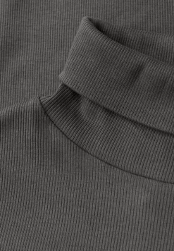 Basic Rollkragenshirt