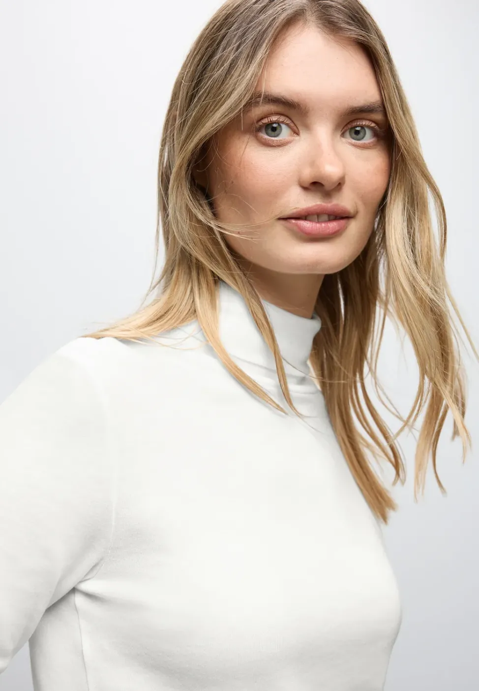 Basic Rollkragenshirt