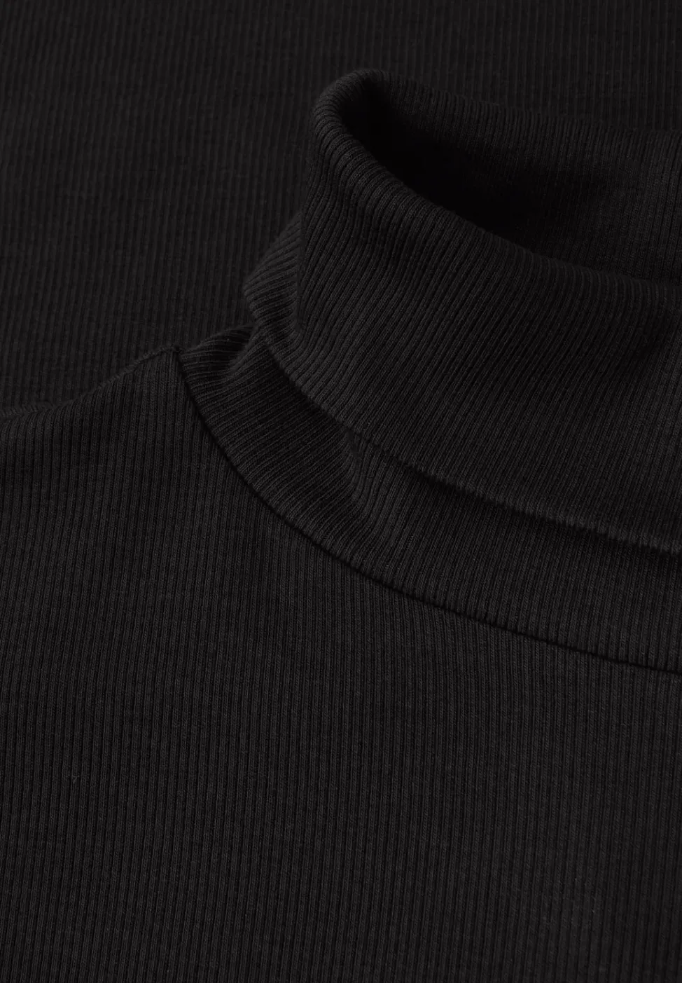 Basic Rollkragenshirt
