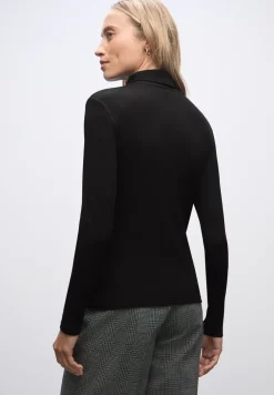 Basic Rollkragenshirt