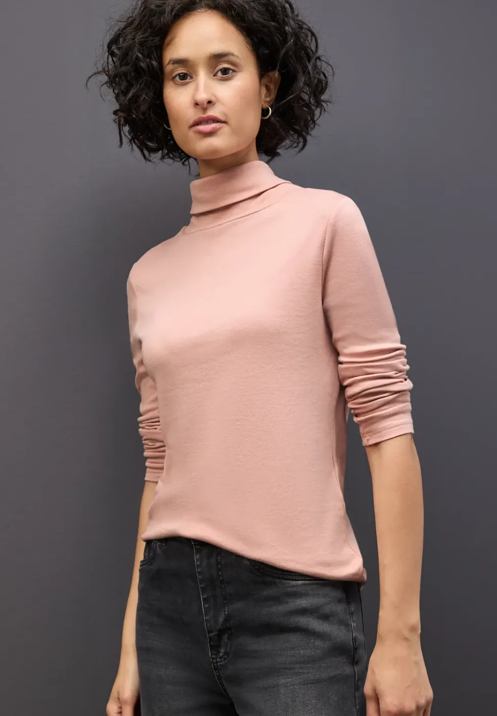 Basic Rollkragenshirt