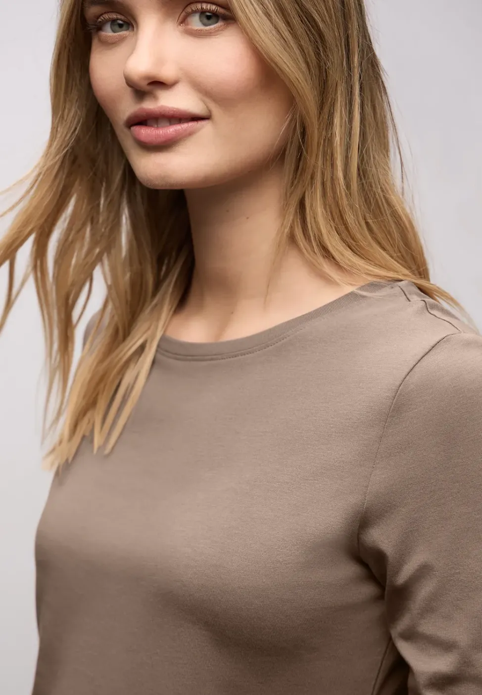Basic Rundhalsshirt