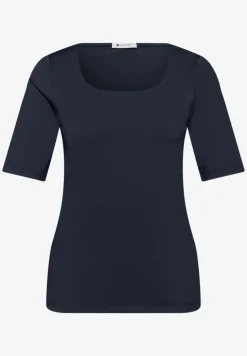 Basic Shirt