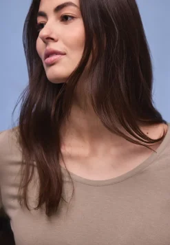 Basic Shirt