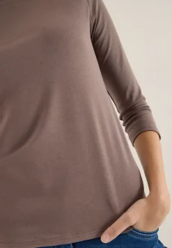 Basic Shirt in Unifarbe