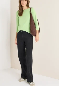 Basic Shirt in Unifarbe