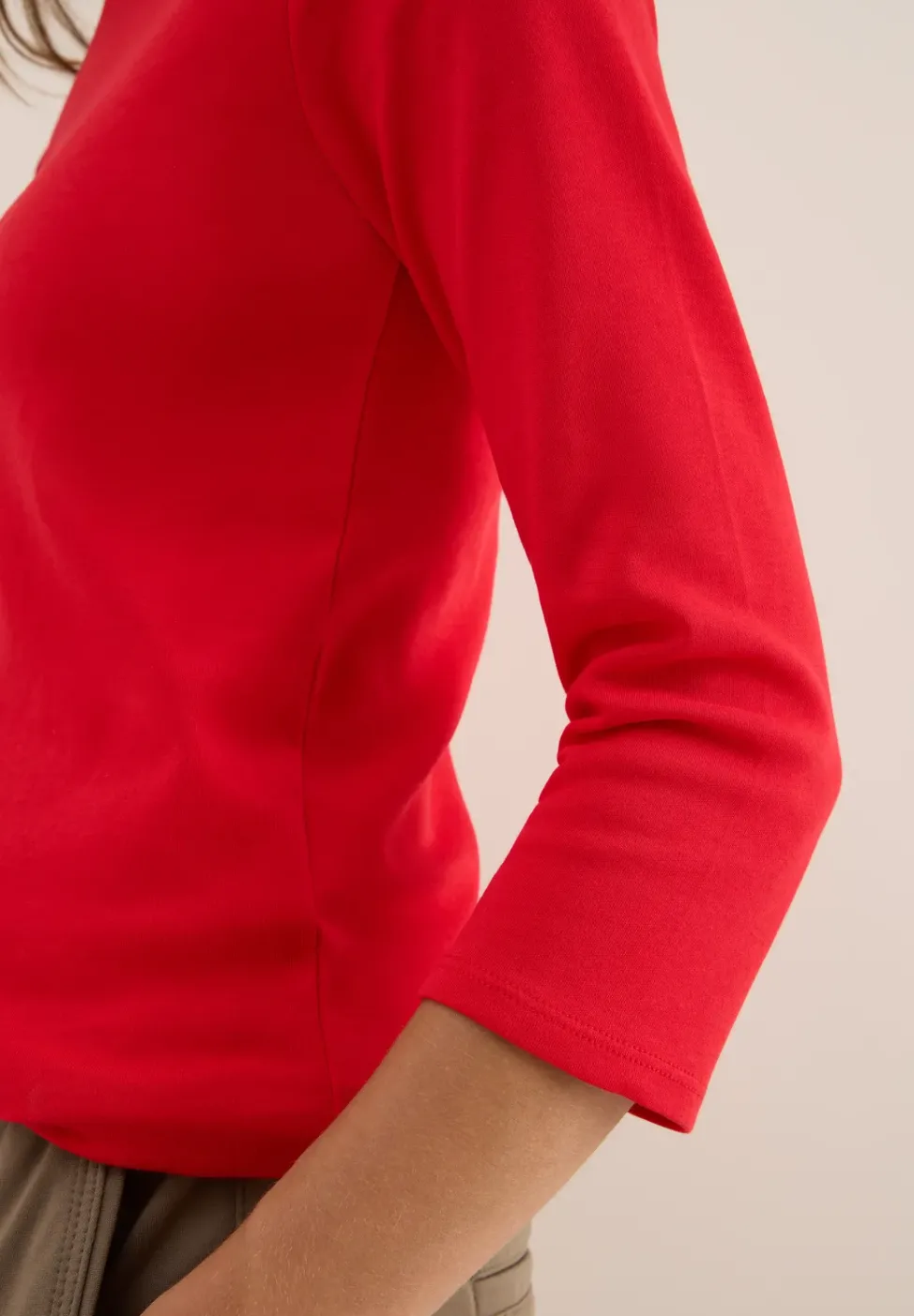Basic Shirt in Unifarbe