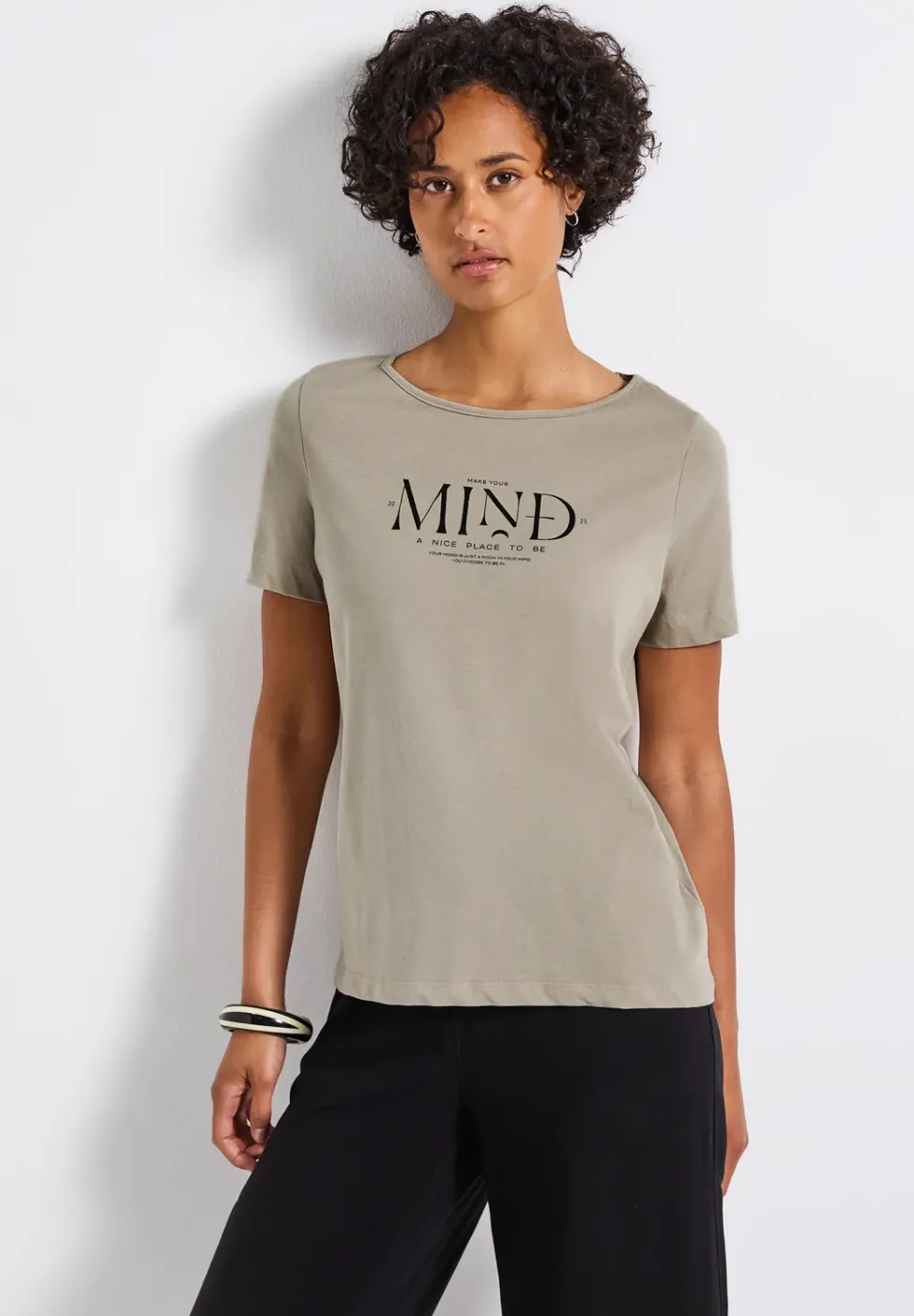 Basic Shirt mit Print