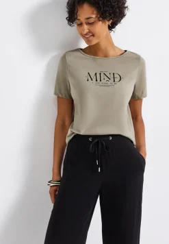 Basic Shirt mit Print