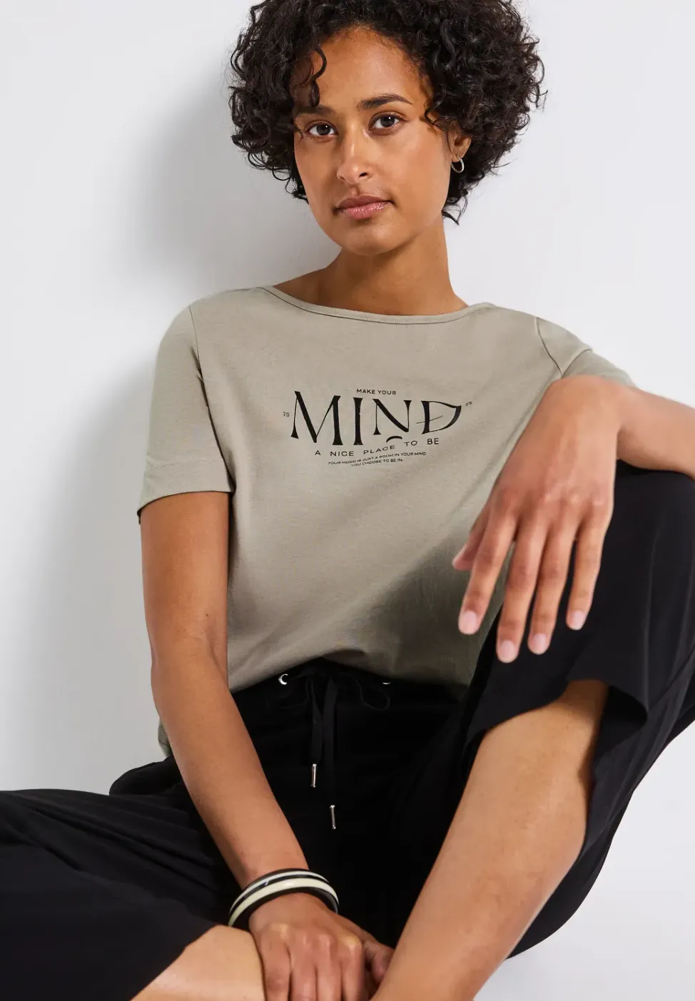 Basic Shirt mit Print
