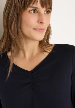 Basic Shirt mit Raffung
