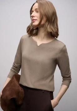 Basic Shirt mit Rippstruktur