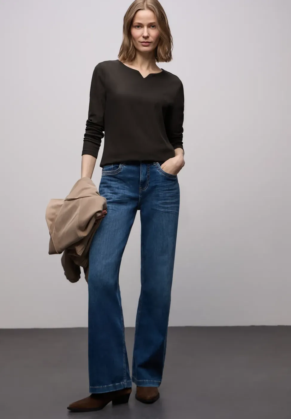 Basic Shirt mit Rippstruktur