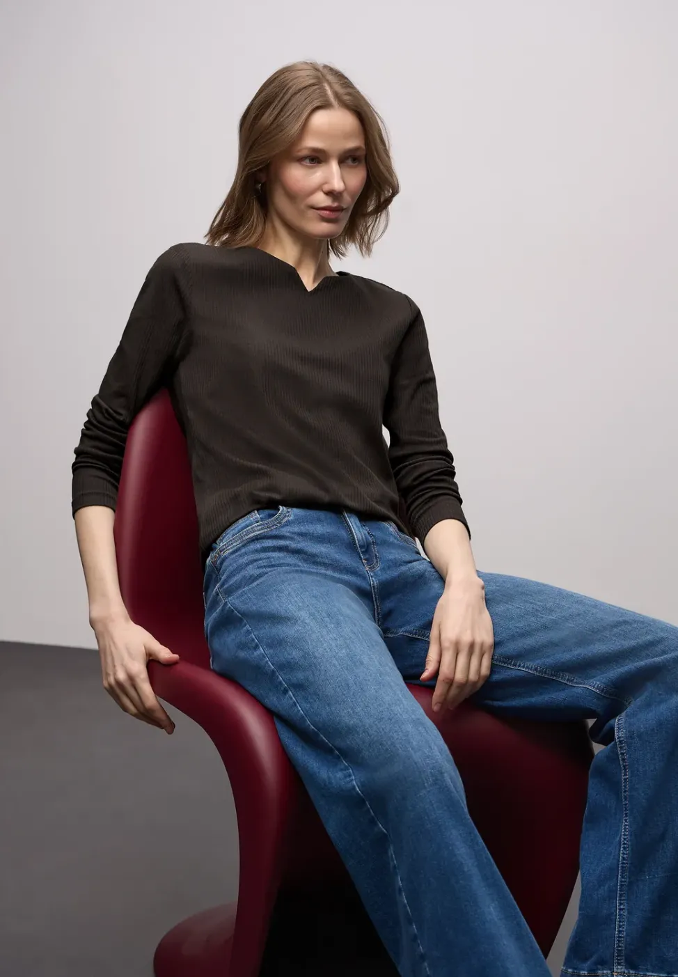 Basic Shirt mit Rippstruktur