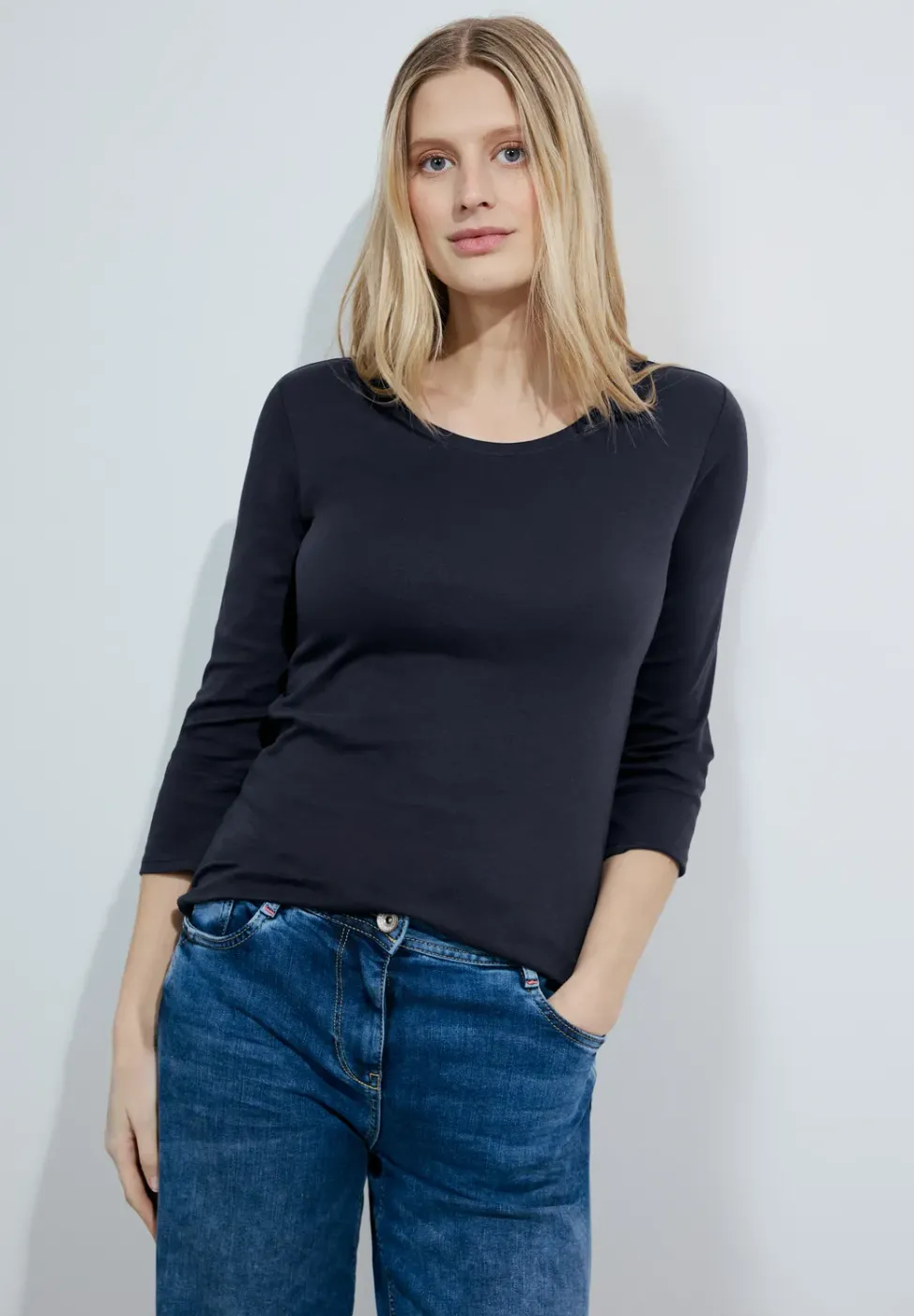 Basic Shirt mit Rundhals