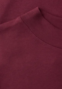 Basic Shirt mit Turtle Neck