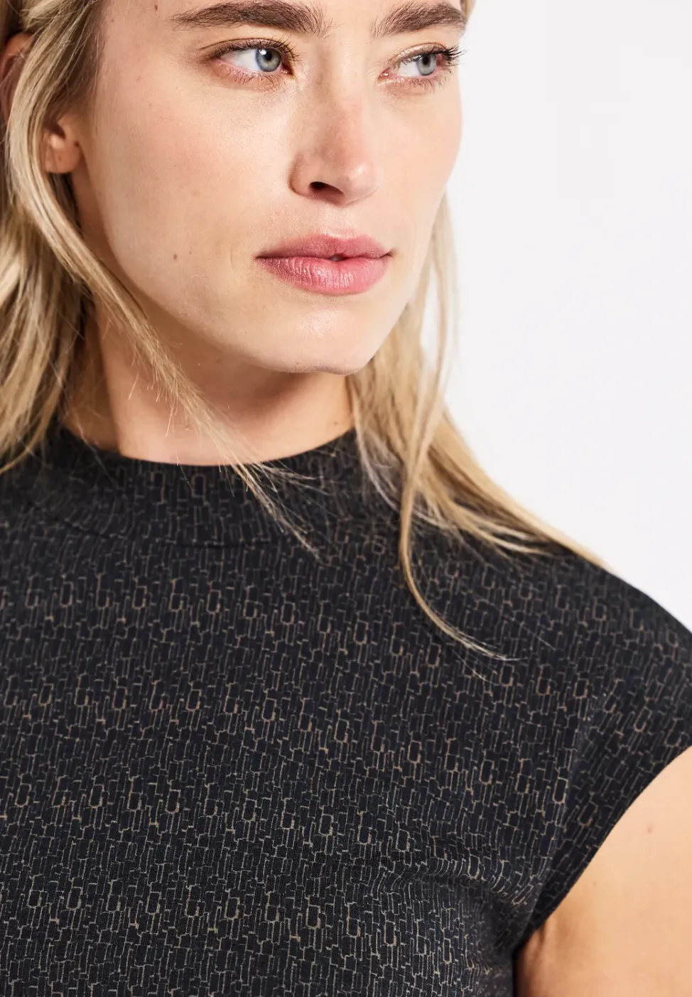 Basic Shirt mit Turtleneck