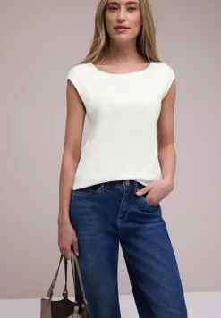 Basic Shirt mit U-Boot-Ausschnitt