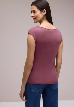 Basic Shirt mit U-Boot-Ausschnitt