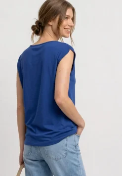 Basic Shirt mit U-Boot-Ausschnitt