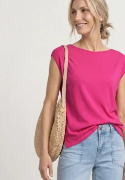 Basic Shirt mit U-Boot-Ausschnitt