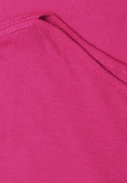 Basic Shirt mit U-Boot-Ausschnitt