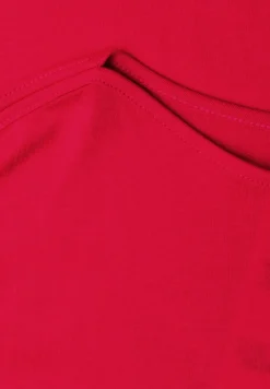 Basic Shirt mit U-Boot-Ausschnitt