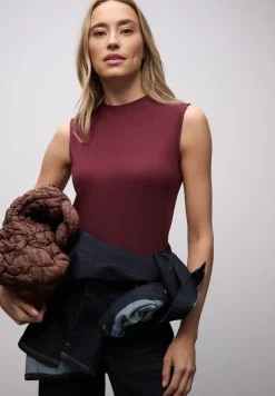 Basic Top