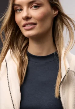 Basic Top