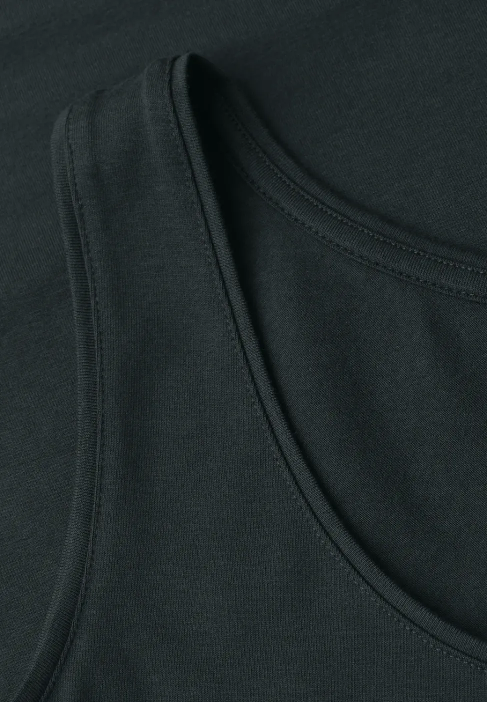 Basic Top mit Rundhals aus Jersey
