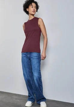 Basic Top mit Turtleneck