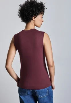 Basic Top mit Turtleneck