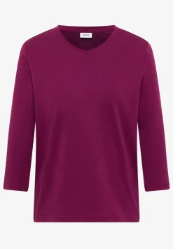 Basic T-Shirt