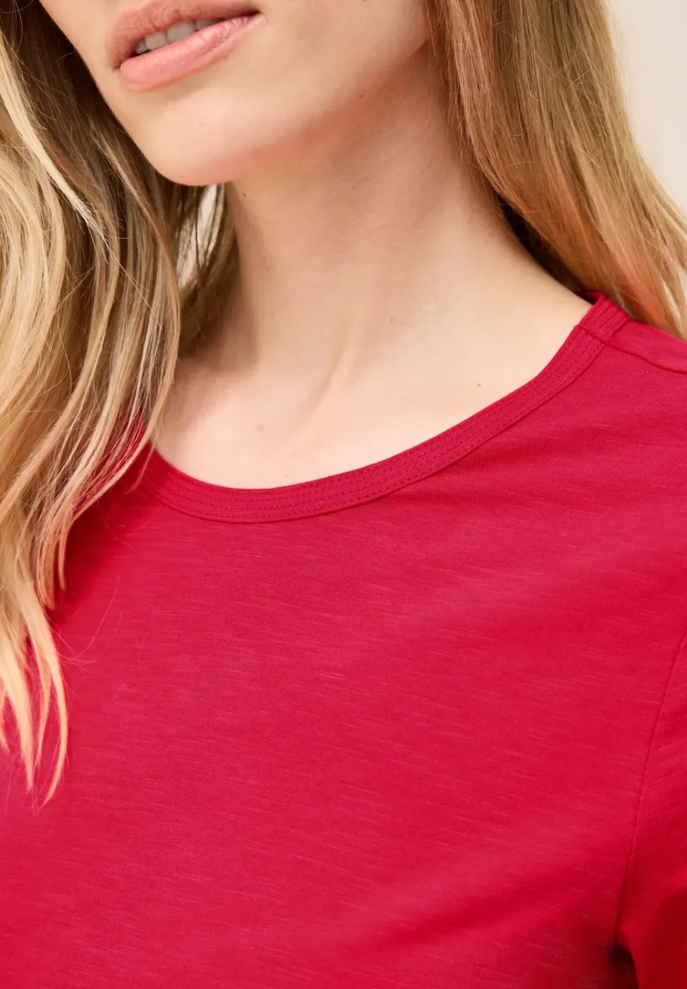Basic T-Shirt