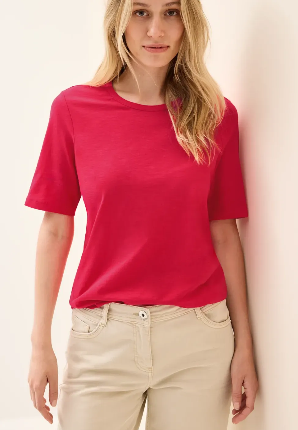 Basic T-Shirt
