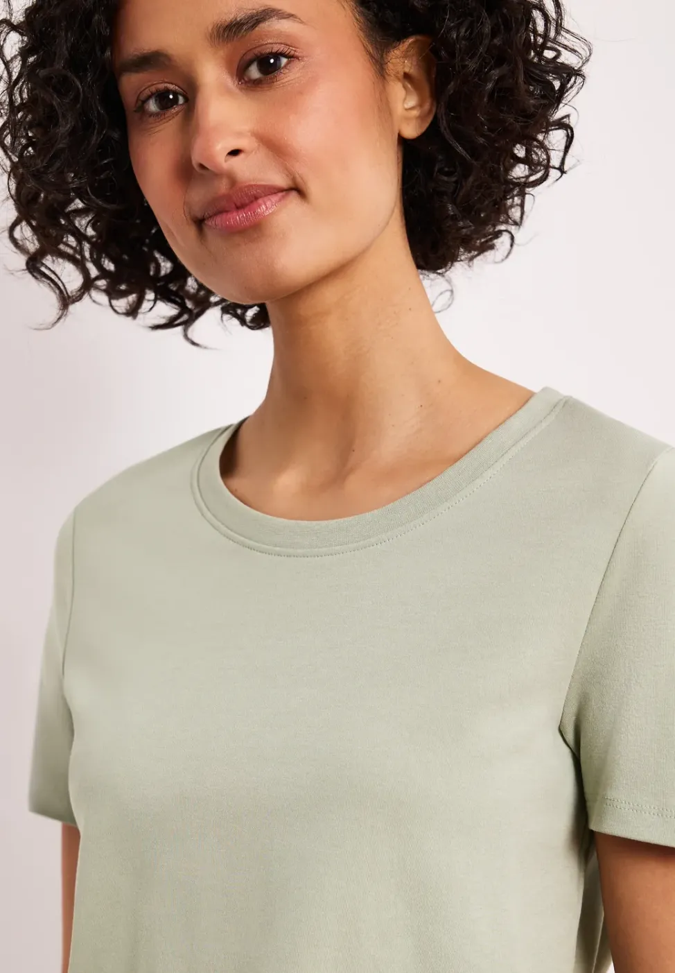 Basic T-Shirt aus reiner Baumwolle
