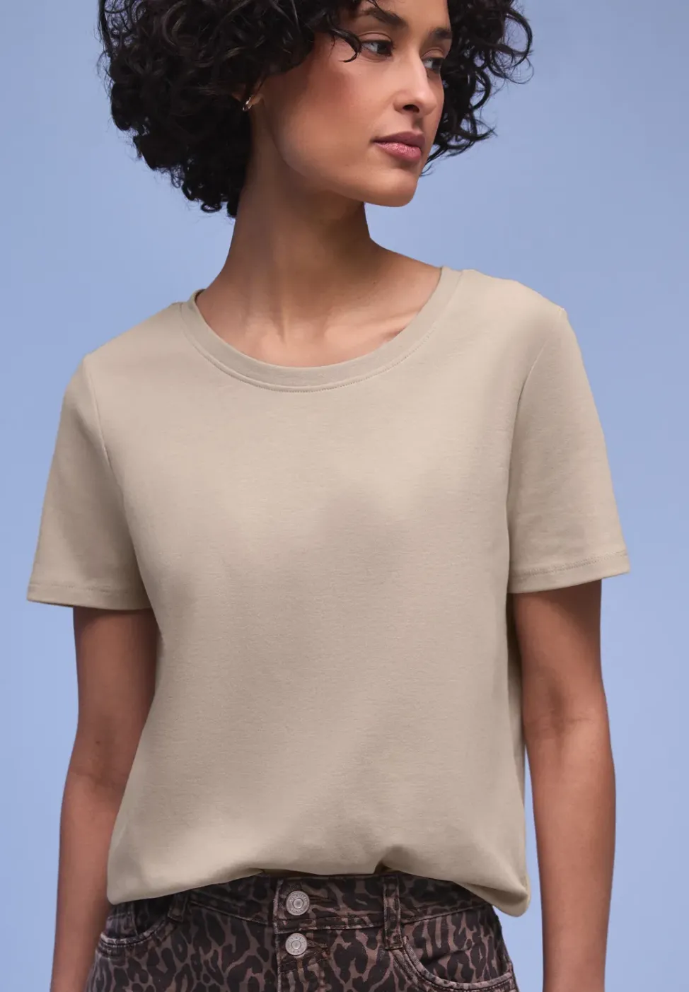 Basic T-Shirt aus reiner Baumwolle